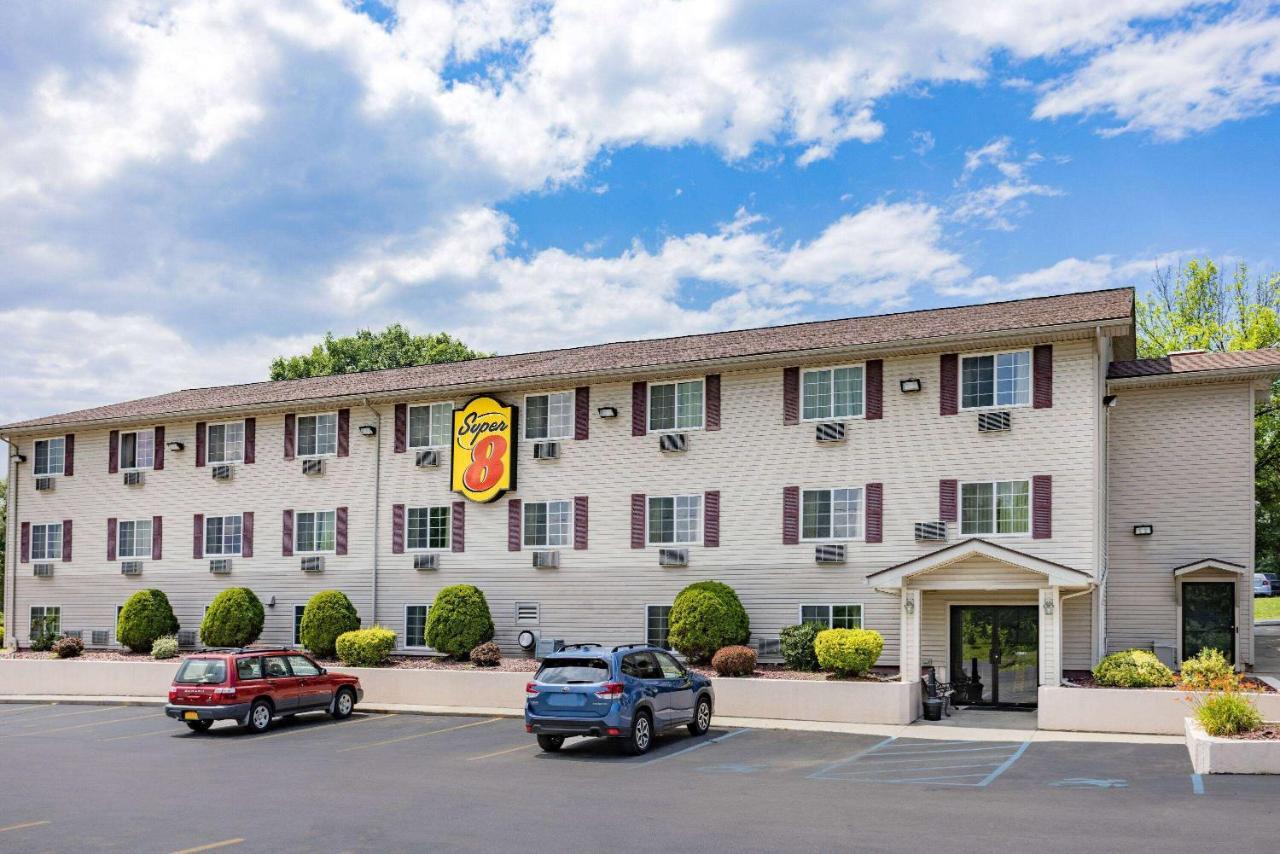Super 8 By Wyndham Johnstown/Gloversville Екстериор снимка